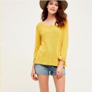 Moth Mila Linen Pullover Sweater Size medium Yellow Gold Anthropologie